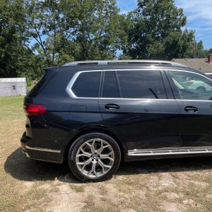 صورة 9 لـ 2020 BMW X7 XDRIVE40I