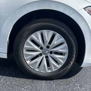 صورة مصغرة 20 لـ 2020 Volkswagen JETTA S
