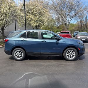 CHEVROLET EQUINOX LS - 10