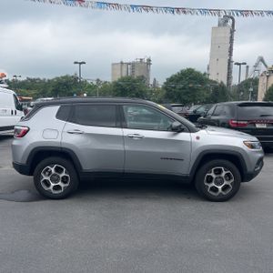 صورة 10 لـ 2022 JEEP COMPASS TRAILHAWK