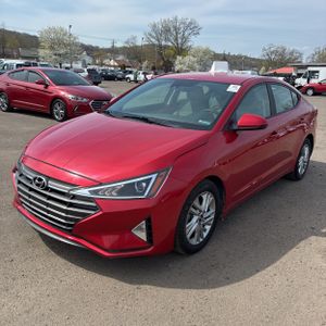 HYUNDAI ELANTRA SEL - 1