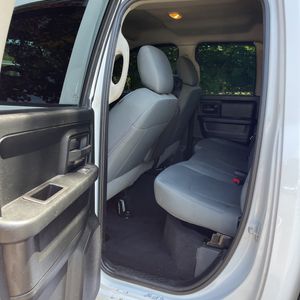 2018 RAM 1500 EXPRESS — миниатюра 32
