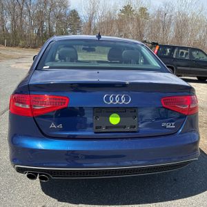 AUDI A4 2.0T PREMIUM - 7