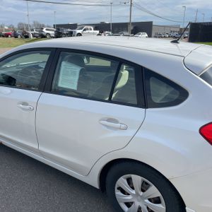 SUBARU IMPREZA BASE - 6