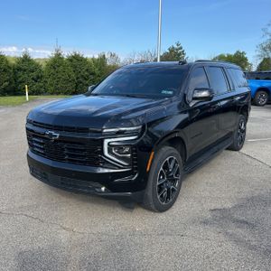 CHEVROLET SUBURBAN - 1