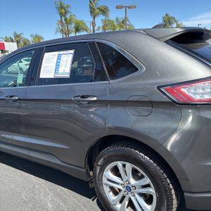 FORD EDGE SEL - 6