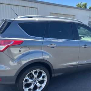 FORD ESCAPE TITANIUM - 9