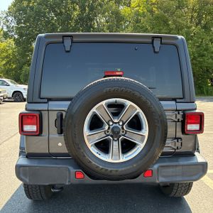 صورة 7 لـ 2020 JEEP WRANGLER UNLIMITED SAHARA