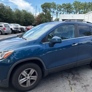 2019 Chevrolet TRAX LT — фото 2