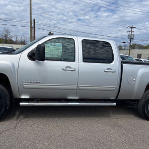 CHEVROLET SILVERADO 3500HD LT - 4
