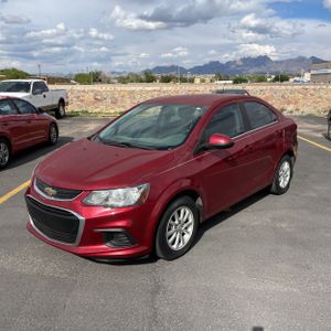 CHEVROLET SONIC LT AUTO - 1