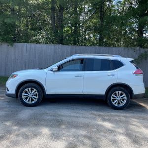 صورة 3 لـ 2016 Nissan ROGUE SV