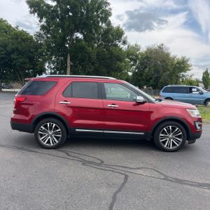 2017 FORD EXPLORER PLATINUM — фото 10