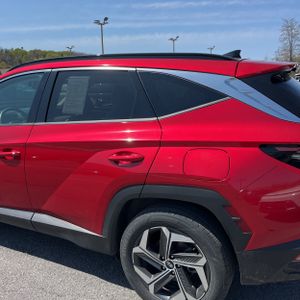 HYUNDAI TUCSON LIMITED - 6