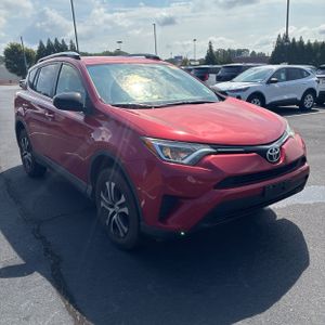 صورة 12 لـ 2016 Toyota RAV4 LE