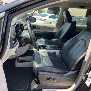 2024 Chrysler PACIFICA TOURING L — миниатюра 31