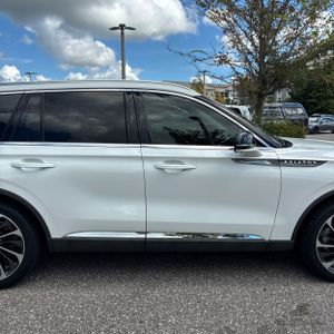 2022 Lincoln AVIATOR RESERVE 照片 11