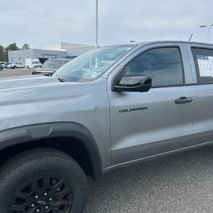 CHEVROLET COLORADO TRAIL BOSS - 2