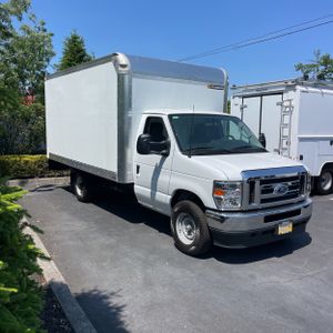 FORD E-350 CUTAWAY - 10