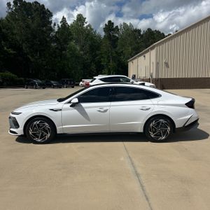 HYUNDAI SONATA SEL - 3