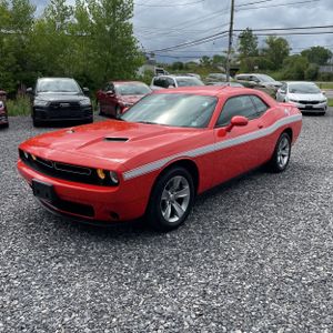 2022 Dodge CHALLENGER SXT 照片 1