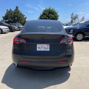 TESLA MODEL Y LONG RANGE - 7