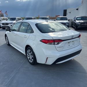 2022 Toyota COROLLA LE 照片 5