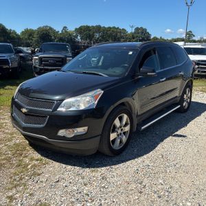2012 Chevrolet TRAVERSE LT — фото 1