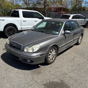 HYUNDAI SONATA GLS - 1