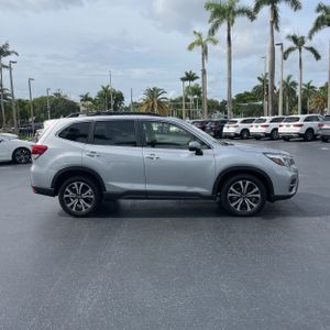 2019 Subaru FORESTER LIMITED 照片 10