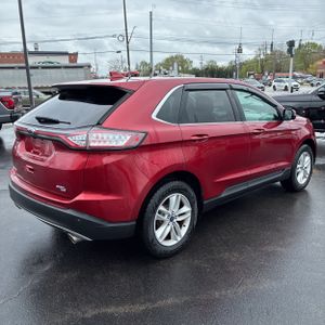 FORD EDGE SEL - 8