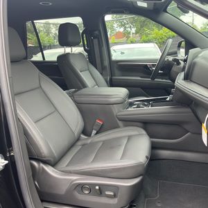 2026 Chevrolet TAHOE Z71 照片 32