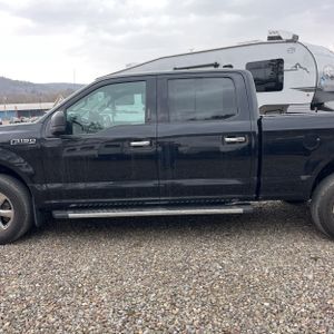 FORD F-150 XLT - 4