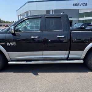 2014 RAM 1500 LARAMIE — фото 4