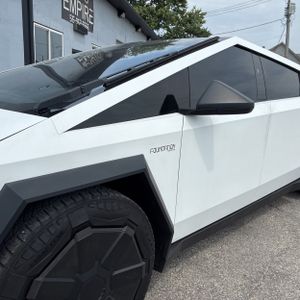 صورة 2 لـ 2024 Tesla CYBERTRUCK BASE