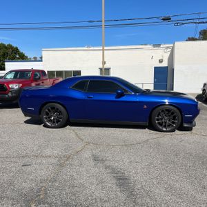DODGE CHALLENGER R/T SCAT PACK - 10