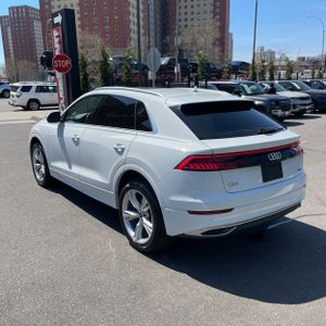 AUDI Q8 PREMIUM - 5