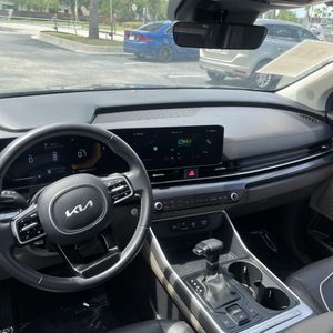 2025 KIA CARNIVAL LXS thumbnail 36