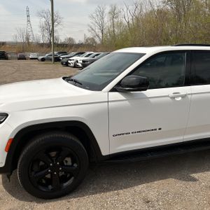 JEEP GRAND CHEROKEE - 2