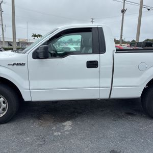 FORD F-150 XL - 4