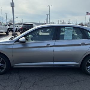 VOLKSWAGEN JETTA SE - 4