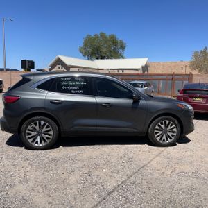 FORD ESCAPE TITANIUM - 10