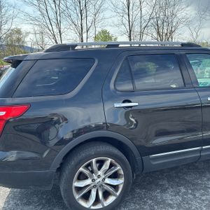 FORD EXPLORER XLT - 9