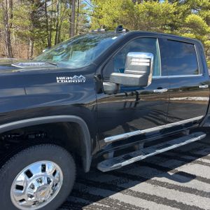 CHEVROLET SILVERADO 3500HD HIGH COUNTRY - 2