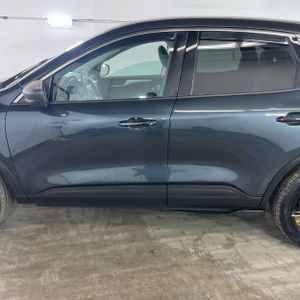 FORD ESCAPE PLUG-IN HYBRID SE - 4