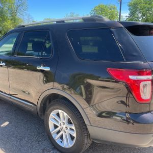 FORD EXPLORER XLT - 6