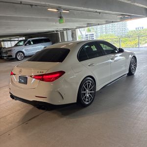 صورة 8 لـ 2023 Mercedes-BENZ C-CLASS AMG