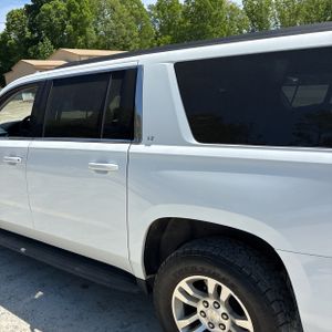 CHEVROLET SUBURBAN LT - 6