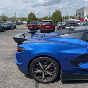 CHEVROLET CORVETTE STINGRAY - 9