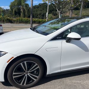 MERCEDES-BENZ EQE - 2